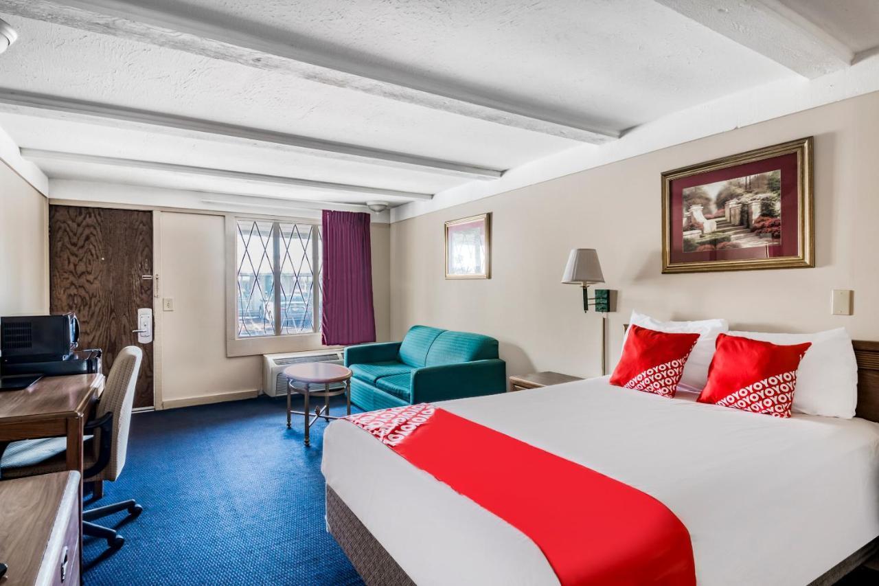 Oyo Hotel Wadsworth Oh I-76 Εξωτερικό φωτογραφία
