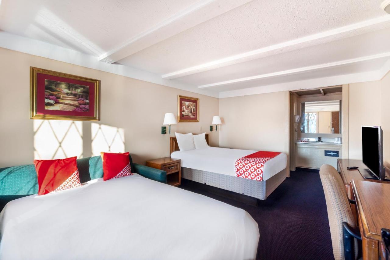 Oyo Hotel Wadsworth Oh I-76 Εξωτερικό φωτογραφία