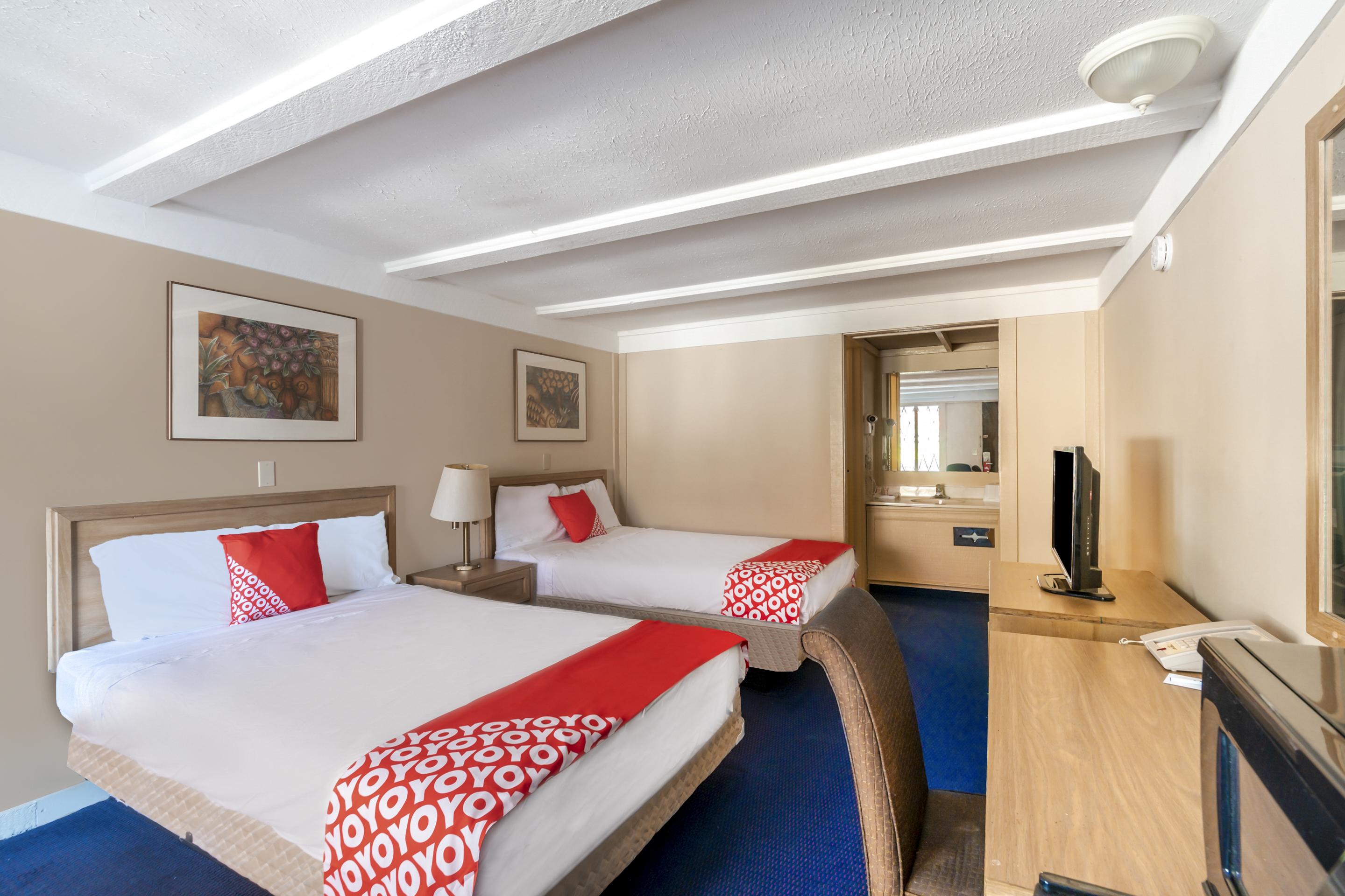 Oyo Hotel Wadsworth Oh I-76 Εξωτερικό φωτογραφία