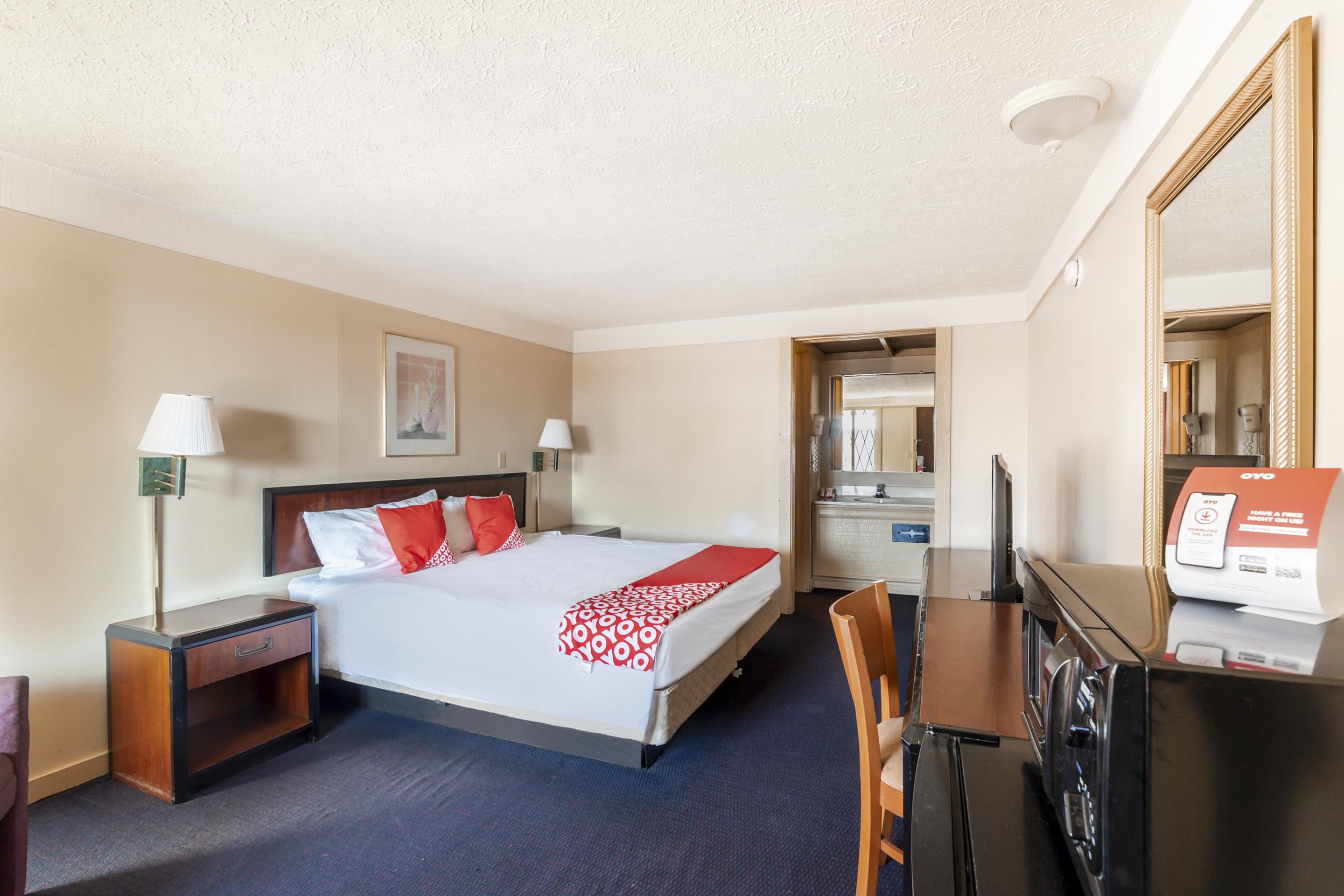 Oyo Hotel Wadsworth Oh I-76 Εξωτερικό φωτογραφία