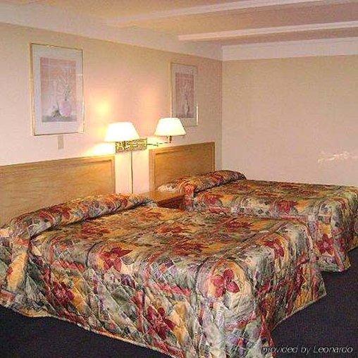 Oyo Hotel Wadsworth Oh I-76 Δωμάτιο φωτογραφία