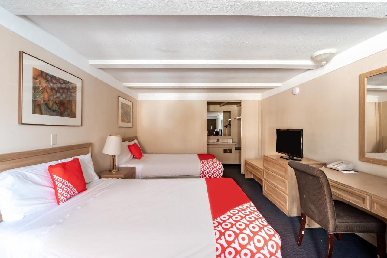 Oyo Hotel Wadsworth Oh I-76 Εξωτερικό φωτογραφία